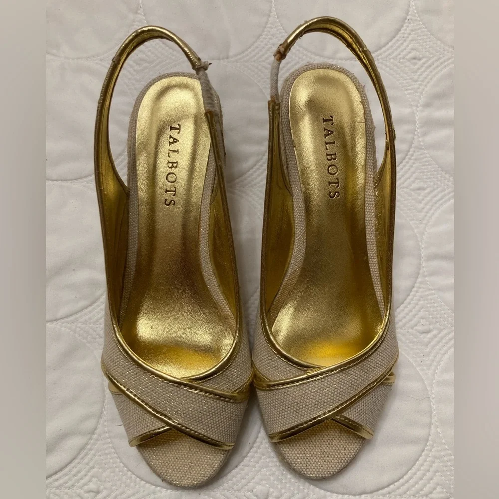 3/$15 Talbots Gold and Beige Espadrilles Peep Toe Wedges, Heels, Sandals 6.5 - Picture 2 of 9